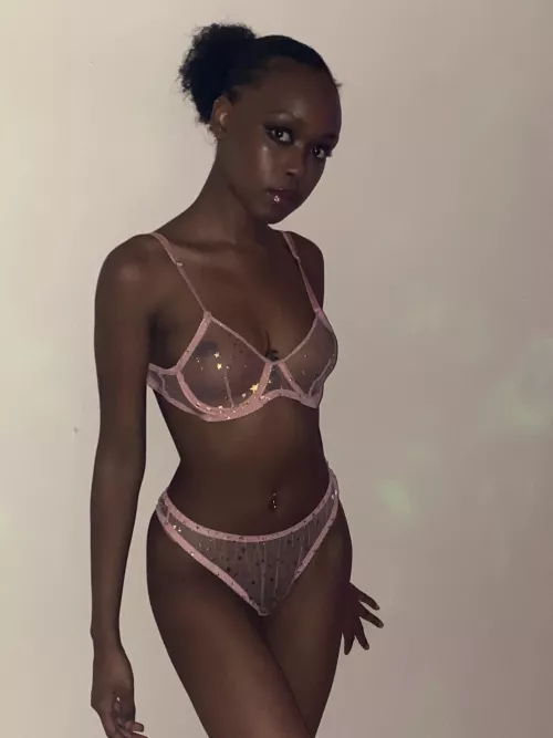 looking for a sugar daddy lemme be yours [online] 💞