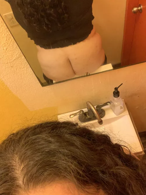 Mirror ass 🔥