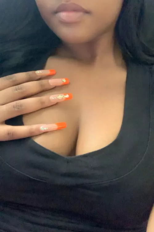 On your knees , your only purpose is to please me . 