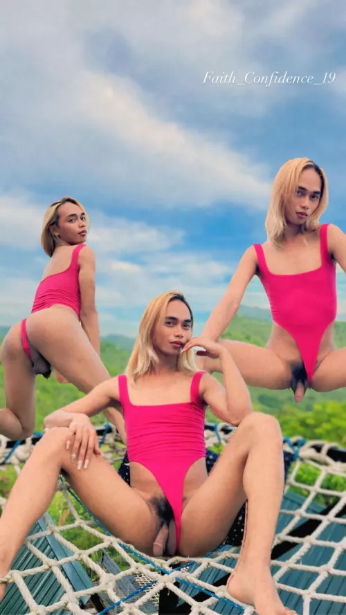 Outdoor fun is mommy’s thing⛰️💦 open for sexting and livecams today📩 snap: goddessangel219