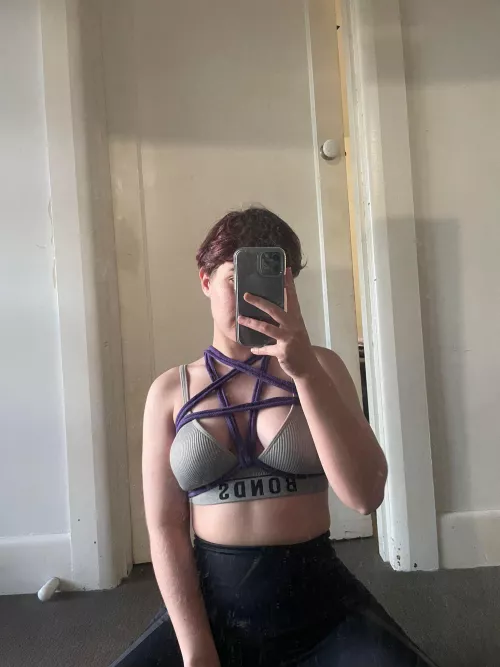 Practicing my Shibari ready for sexy poker ! 