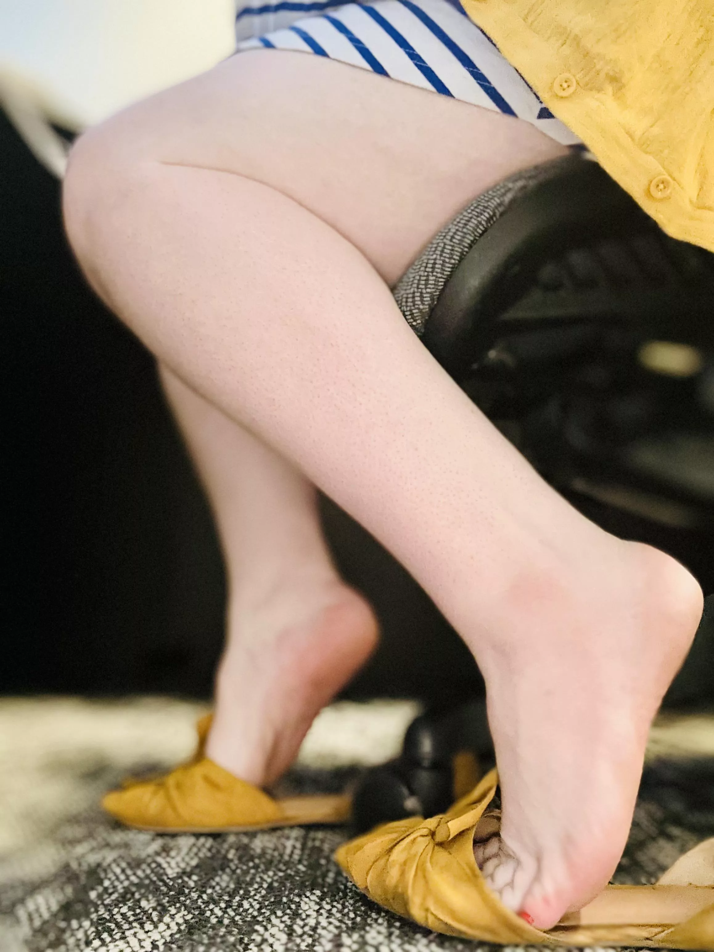 Ready for you to get under my desk…