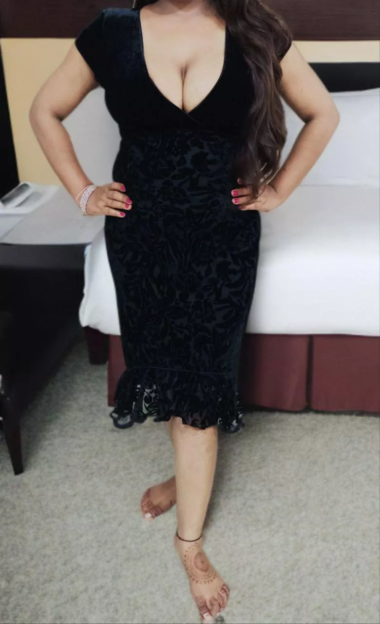 Sanskari Wife become Sexy Wife, Hey Guys Share your Fantasy with Us..