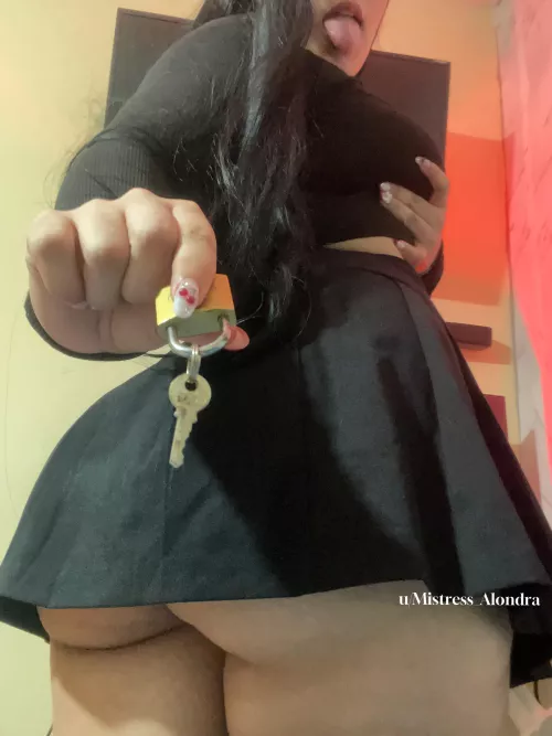 [Selling] Available for Ownership and deep training!  READ menu in comments.. let's do a long session edging you, approach properly. CHASTITY [SEXT] session - SPH JOI CEI CBT - Soft and hard [DOM] [GFE] [DOM] also [RATE] Telegram MistressElek SNP and ki