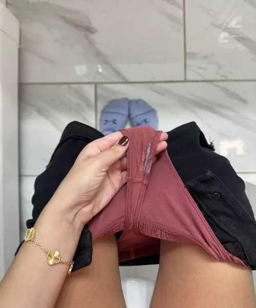 [Selling] I think you lack vitamin ME. Cum get your dose