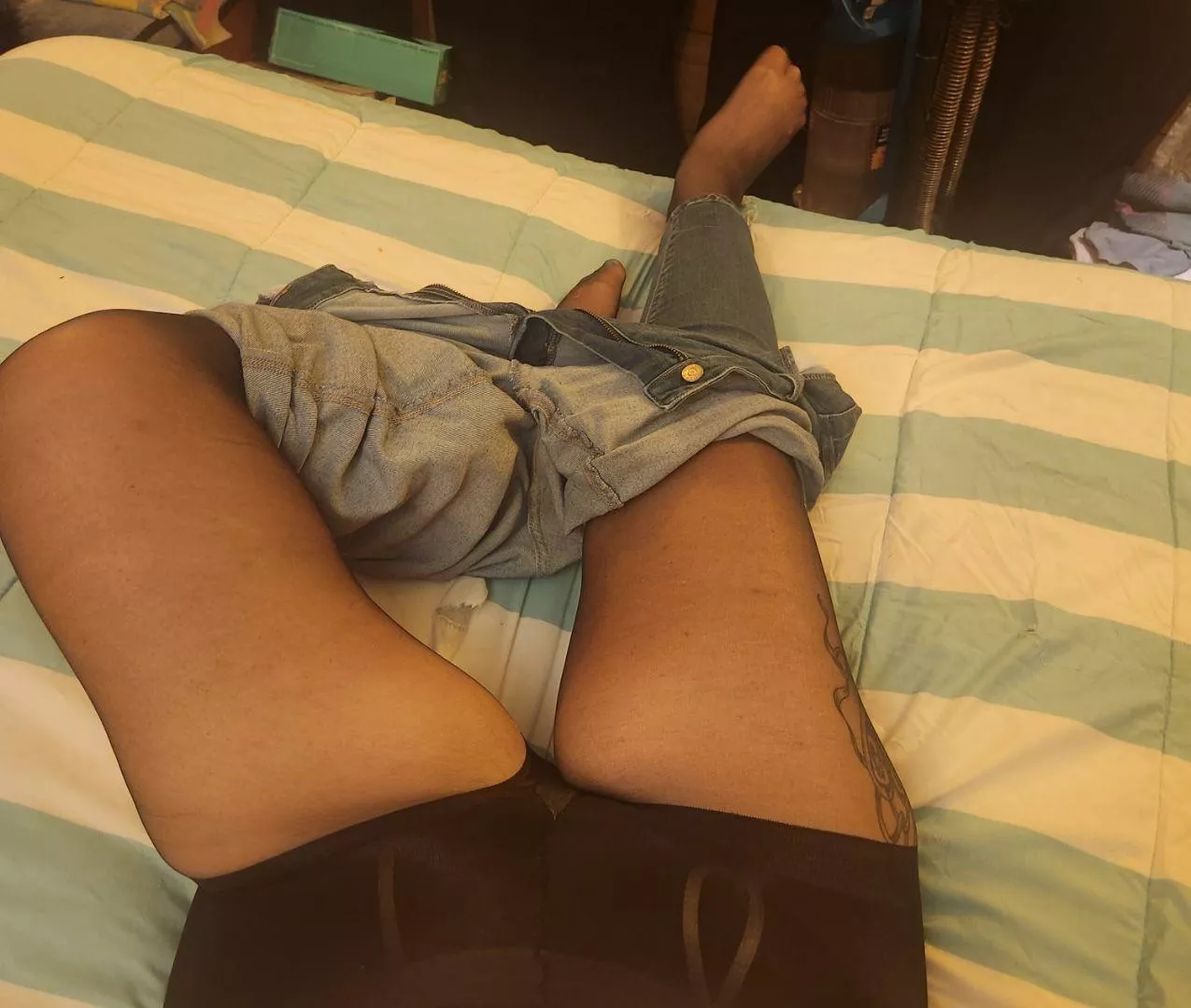 She couldn’t wait to get out of her jeans 