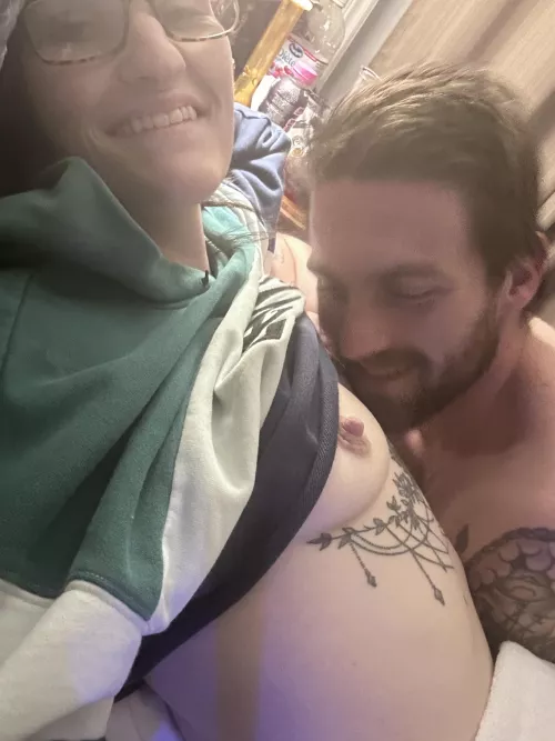 smoke with us, bj ringer??? etc.. send requests, pay2play