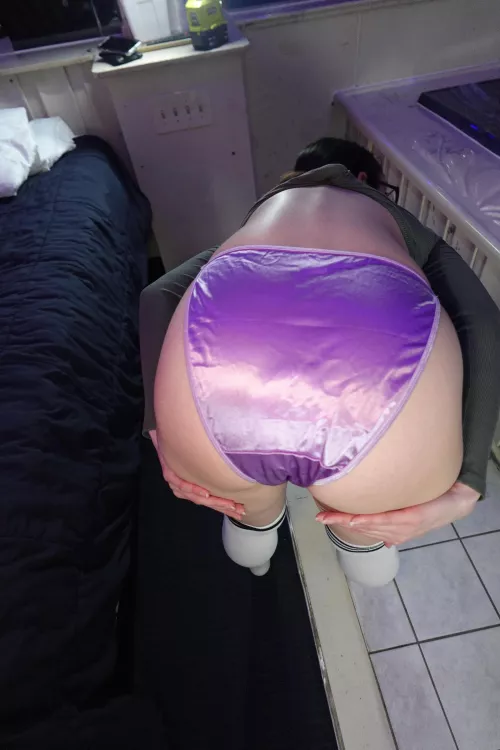 Smooth Satin + my huge butt