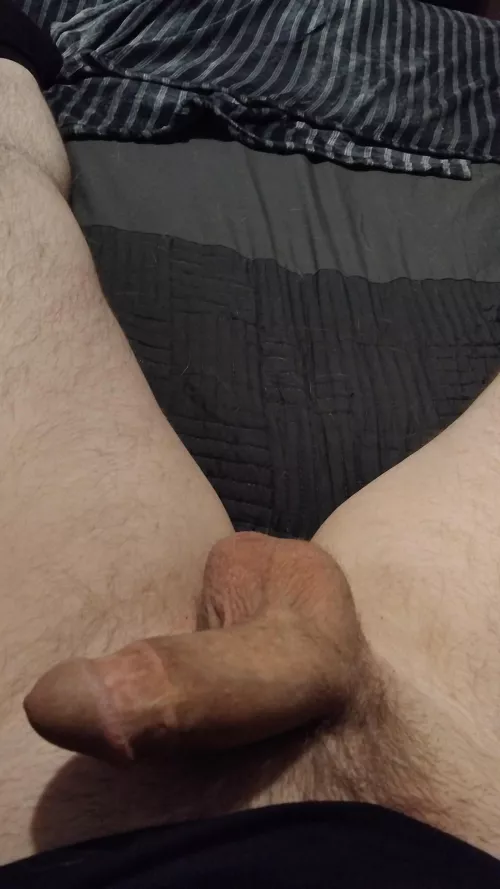 So horny right now anyone wanna chat