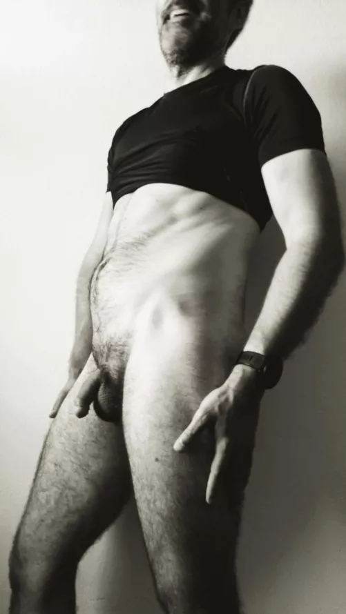 Some thighs and a big 😊. Cant be too serious today 😋