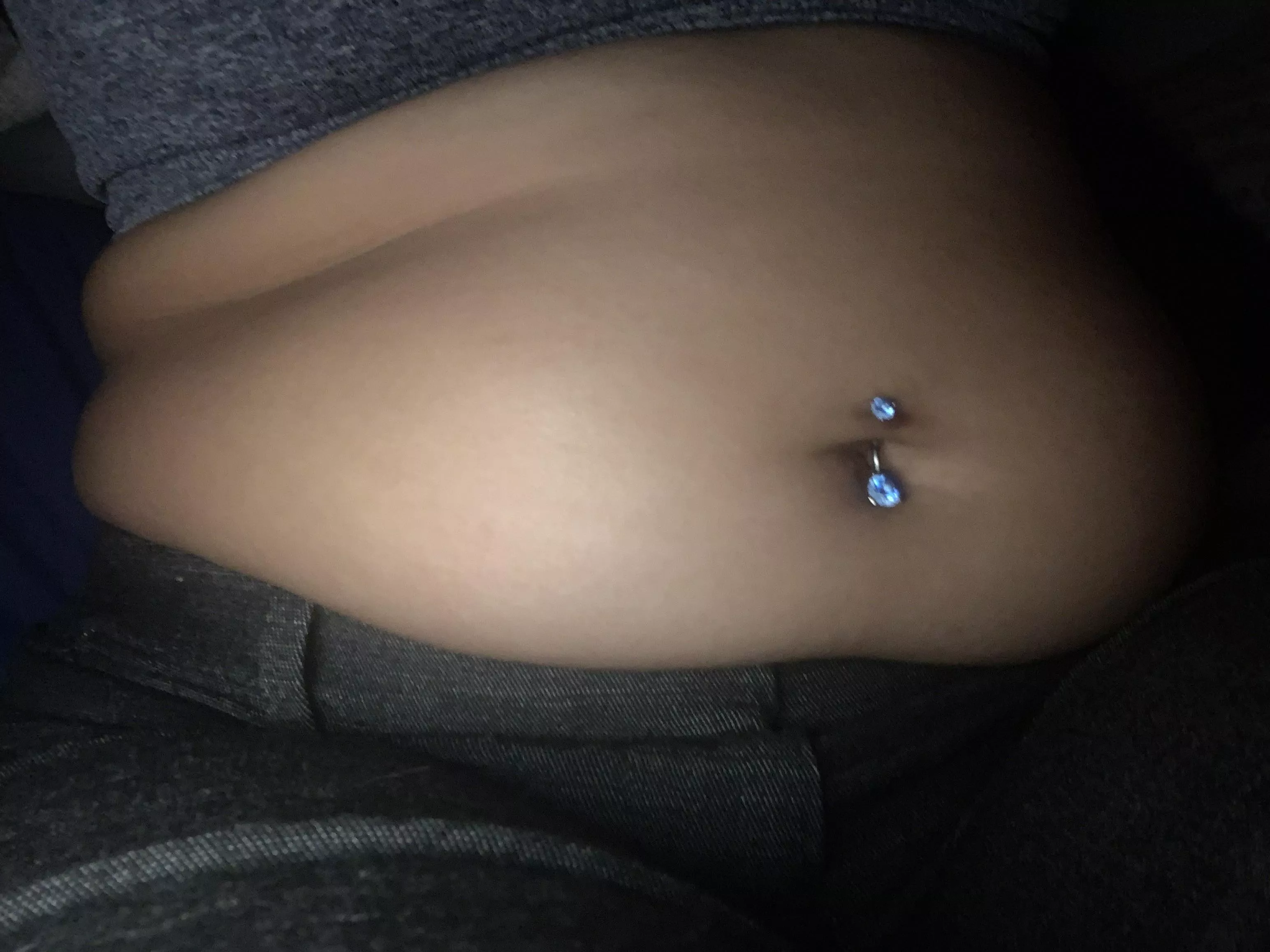 sow has a fat sloppy belly from being bred 