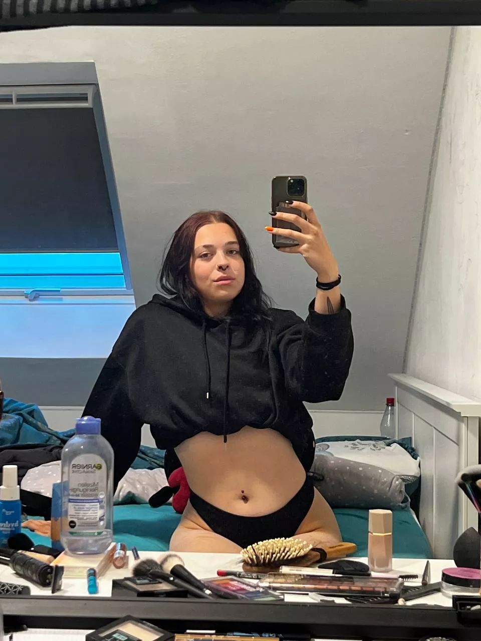 Spritzt du mir auf mein Bauch?