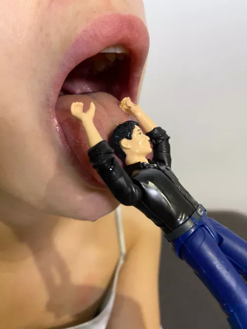 u have no chance, now u  just my food