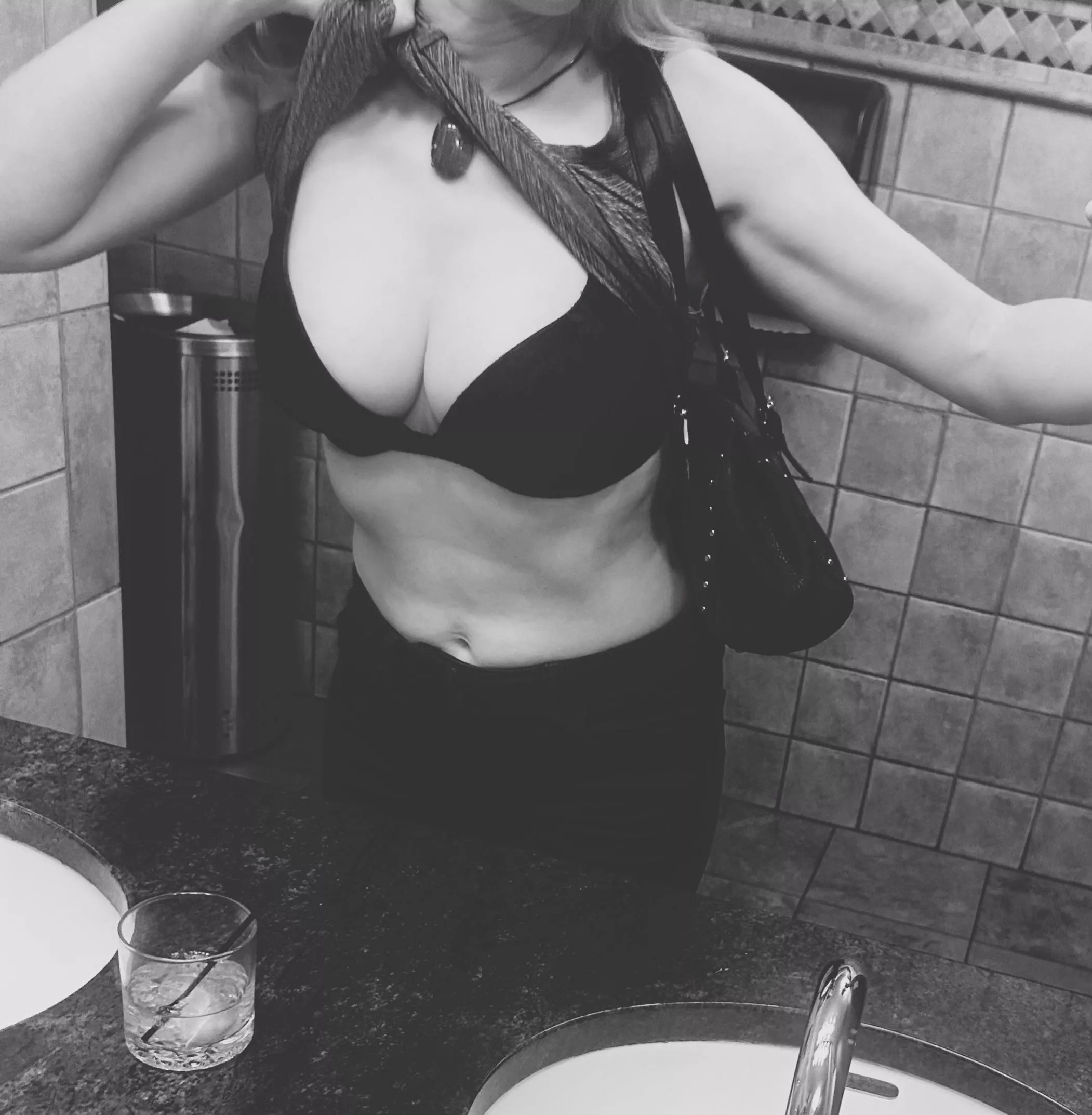 Valley bar crawl 📸 