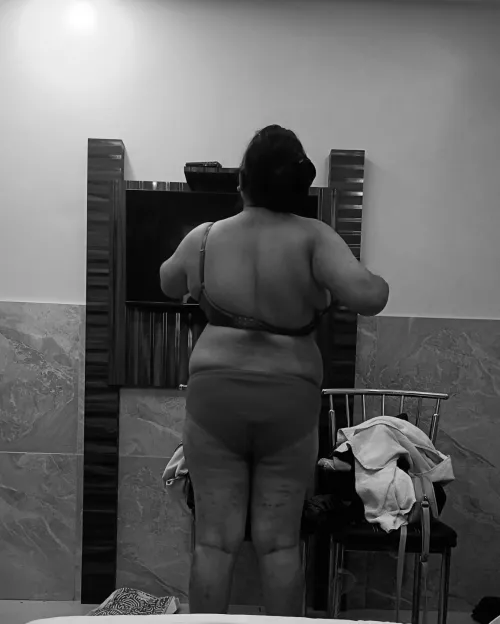 Warning: dangerous curves ahead! Looking for Chubby girl to with a Couple!