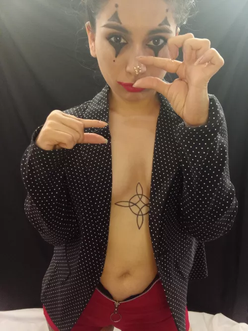 We clowns like to laugh at your tiny clit! do you collaborate?