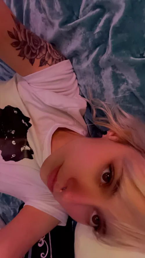 What you see when I suck your left nut into my mouth 🥰