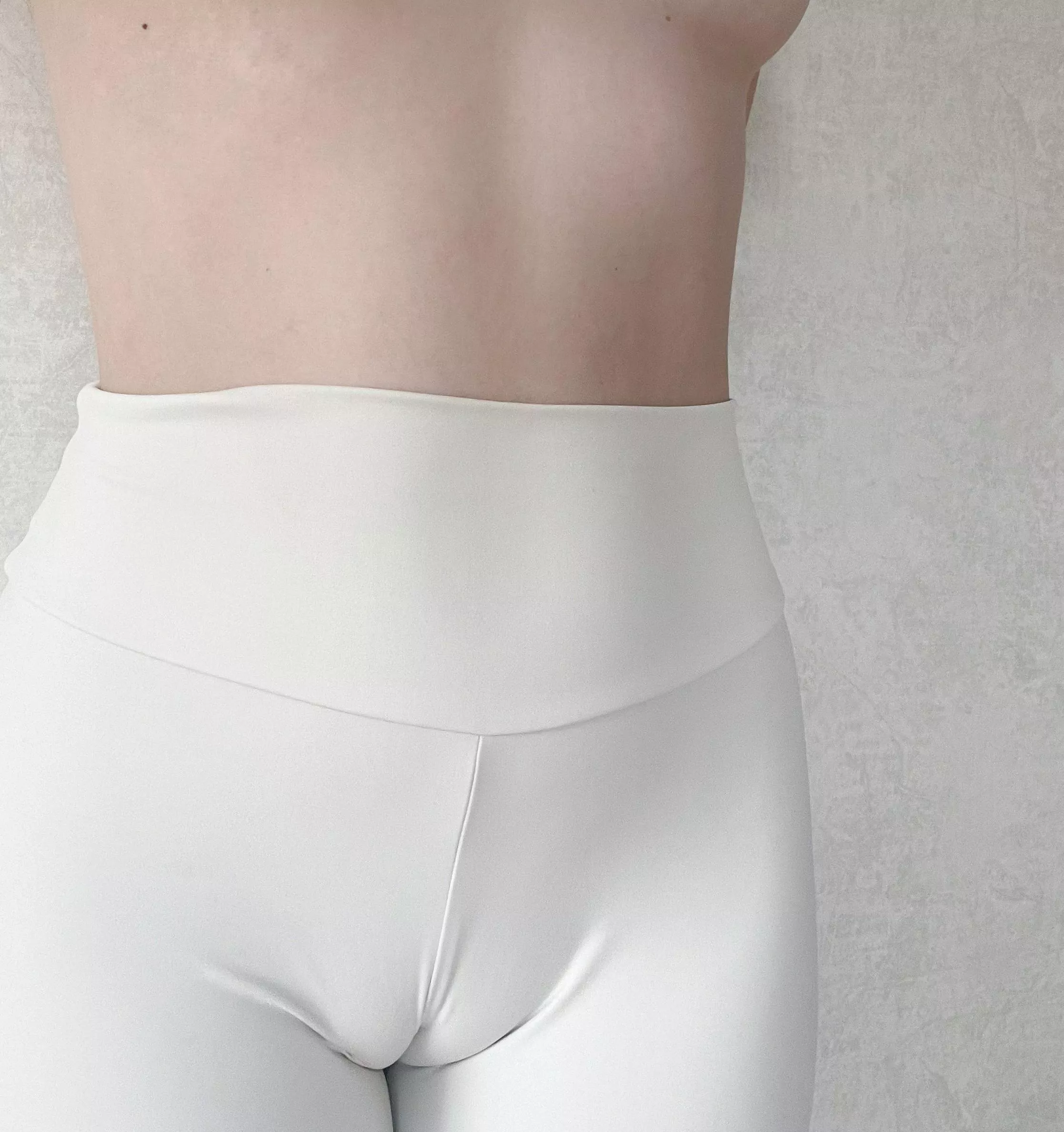 white leggings swallowed my pussy