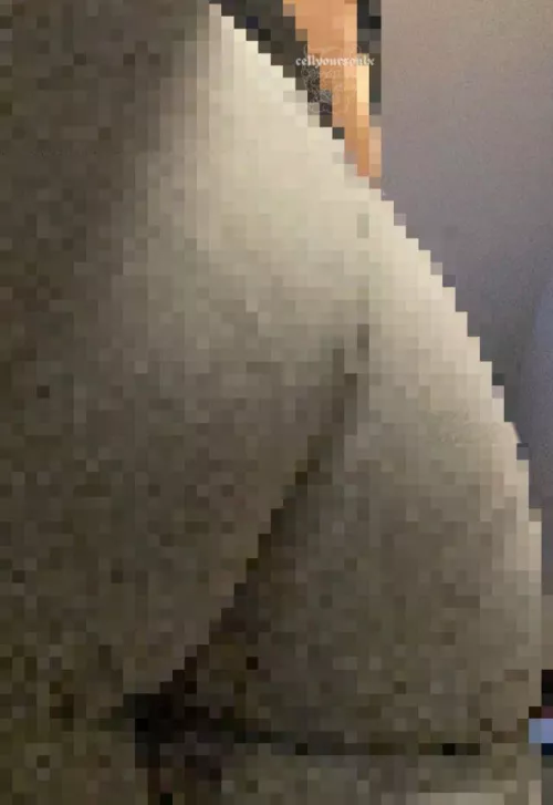 white worshiper wednesday AND wagon wednesday is upon us! submissive betas of the mayo variety and all ass worshipers, now is your time to serve and impress Me, your Beautiful Brown Deity Superior.