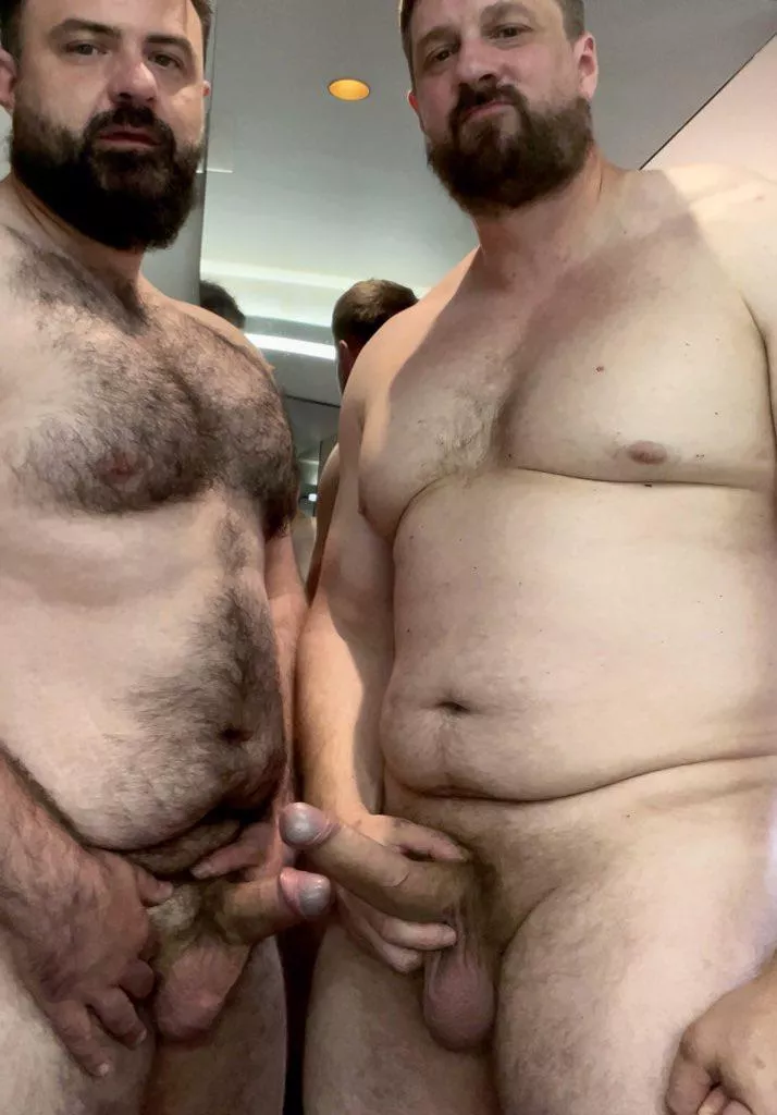 Who for behind?. Who for the front?[43] [35]