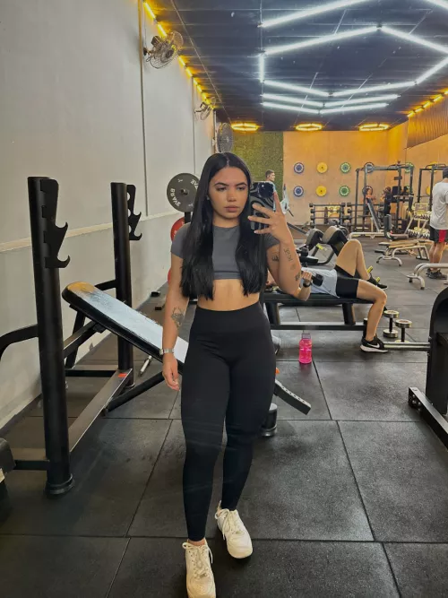 Would you look at the me at gym?