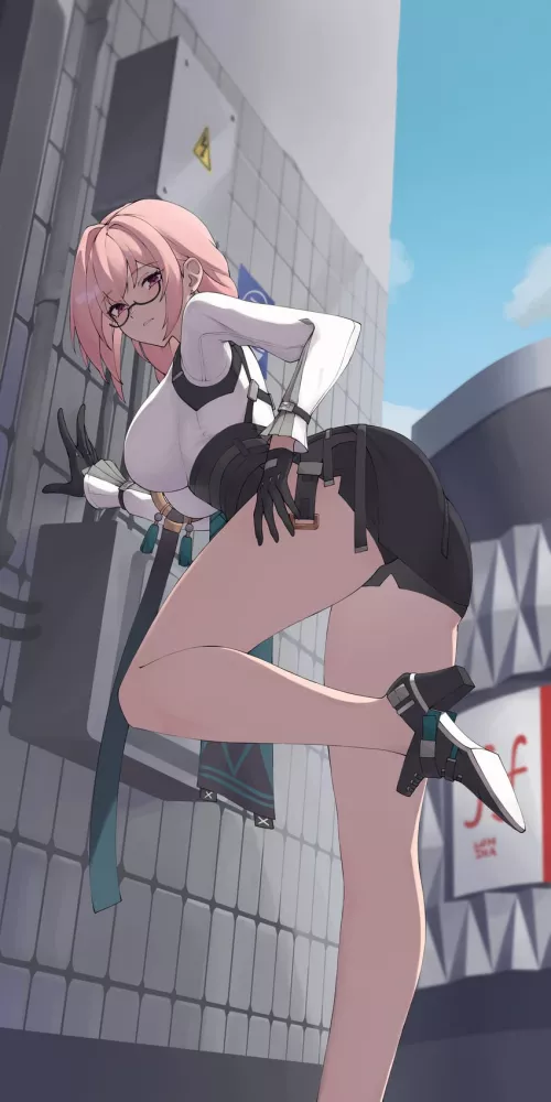 Yanagi Striking a Pose [ZZZ]