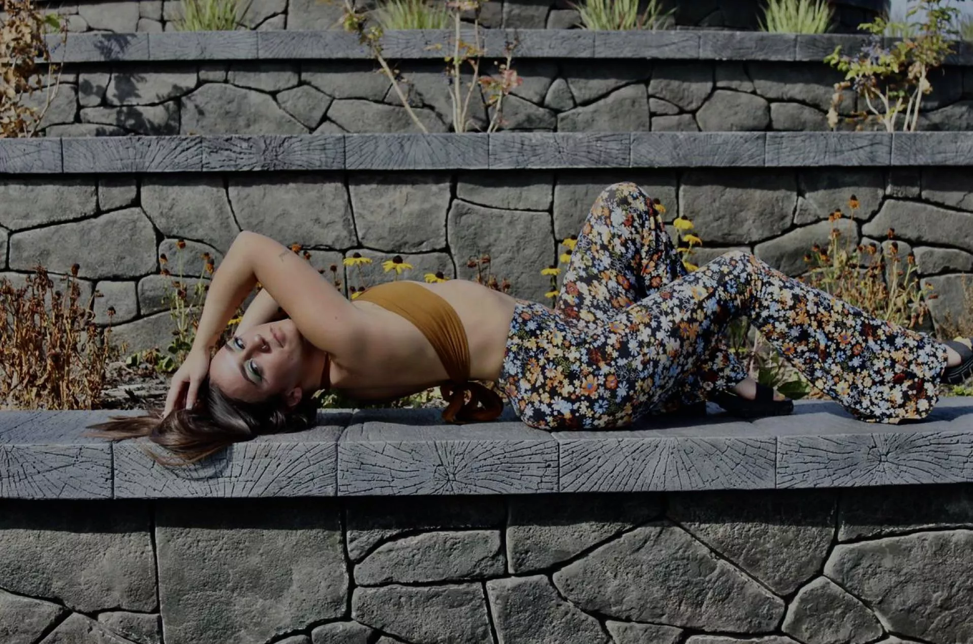 You know what I like? Holding a subs fragile ego in my hands as I control their thoughts and sway them into sending me as much as I demand. 