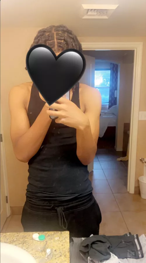 18yr old ready to fuck Denver 