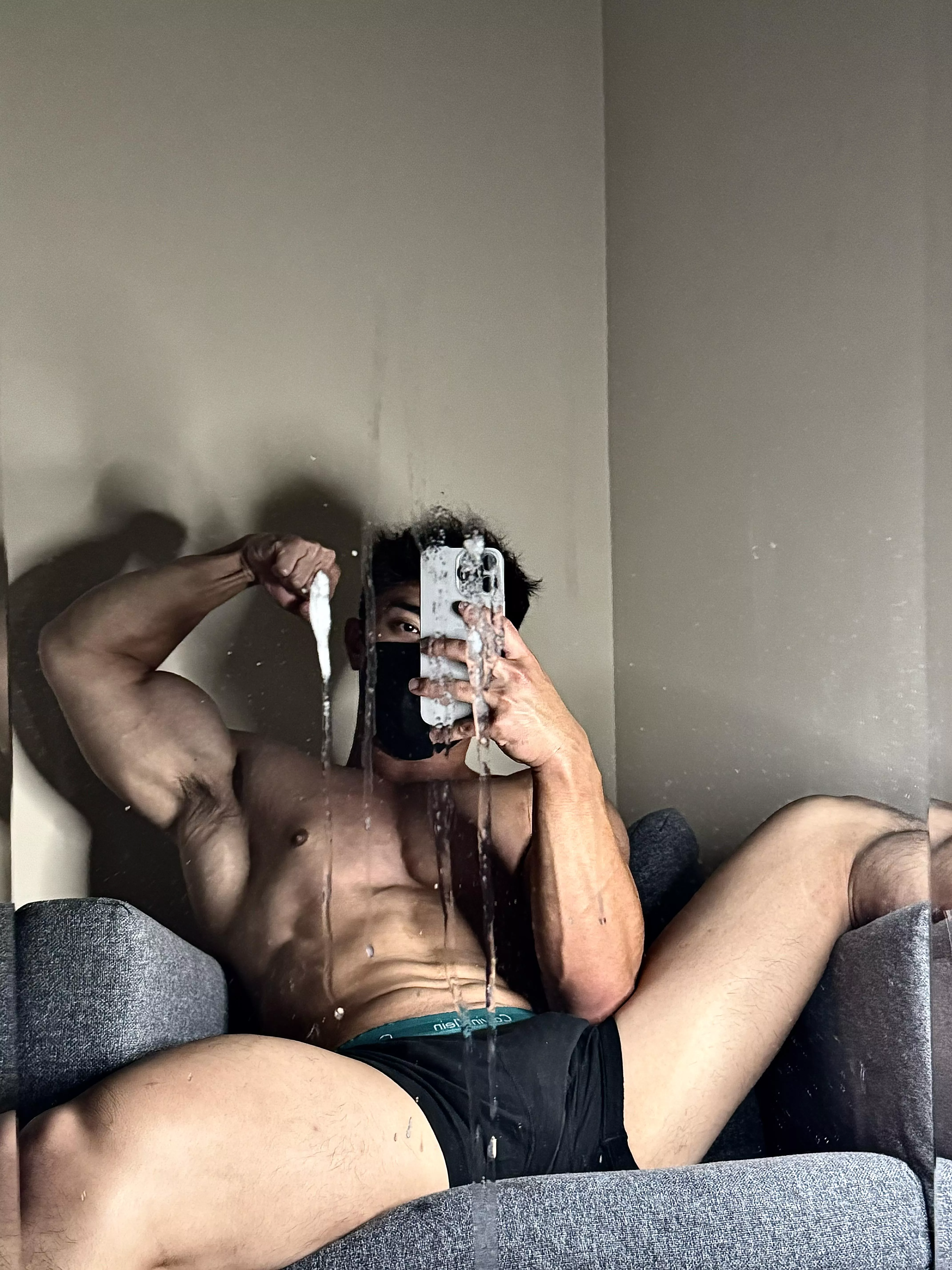 [19] Would u let a korean teen top u?