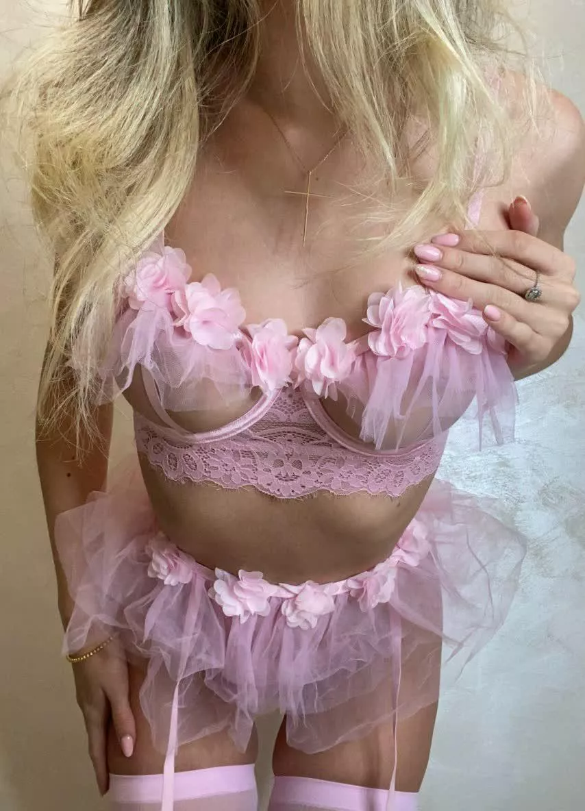 20 [F4M] #Spokane, looking for a fwb 👅