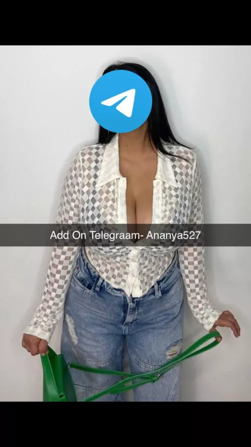 22f !!! If I was there right now, where would you want me to touch you?