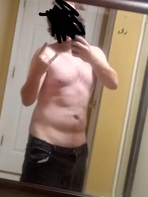 23M, Good with my hands, even better with my tongue