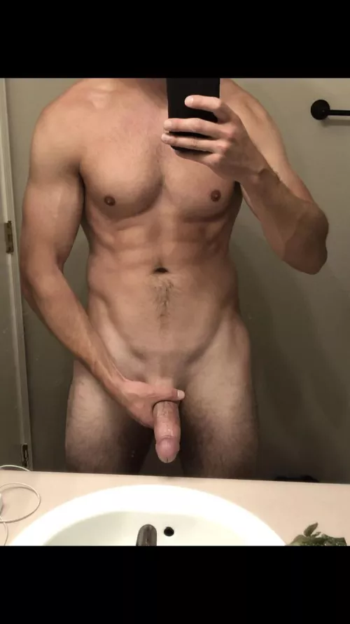 (30) [M4F] Looking for a hookup in CO Springs. Females only!