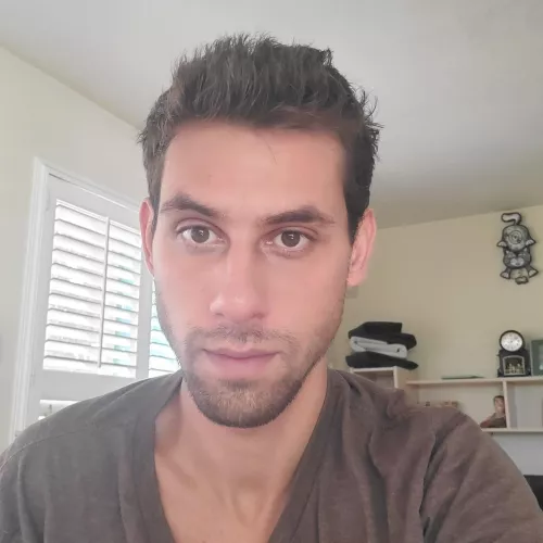 33 M4F looking to host in Antioch tonight