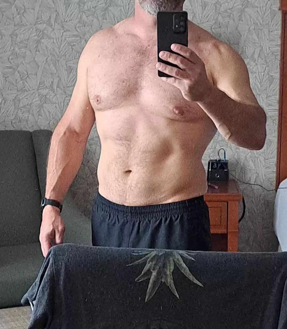 40 M4Fm F anybody looking for some fun