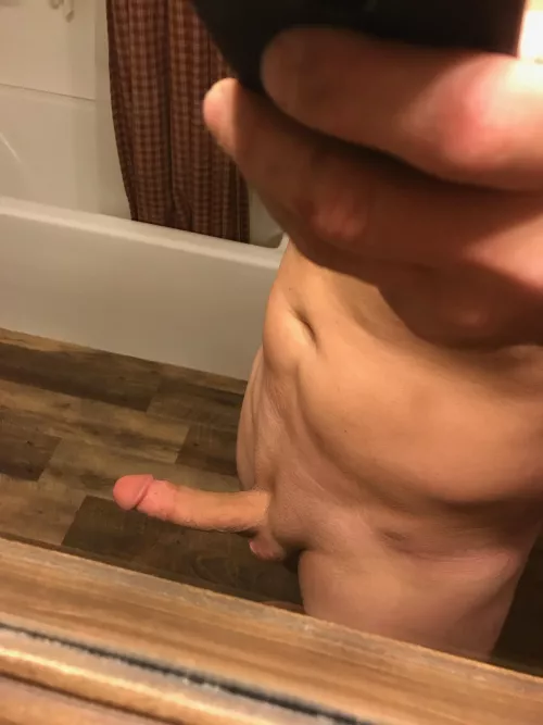 44 Dayton. Looking for a thicker gal possibly this morning 