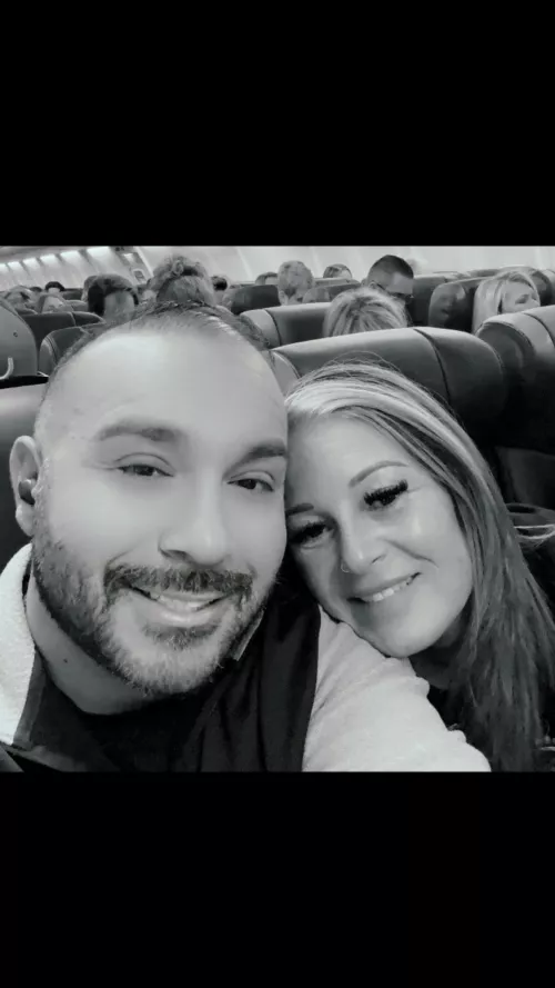 47M/46F looking to find another couple that we are attracted to and can have a conversation with to see if there is a connection for a same room, soft or possibly hard swap. Would prefer another Hispani couple but anything is possible. NO SINGLE MEN and 