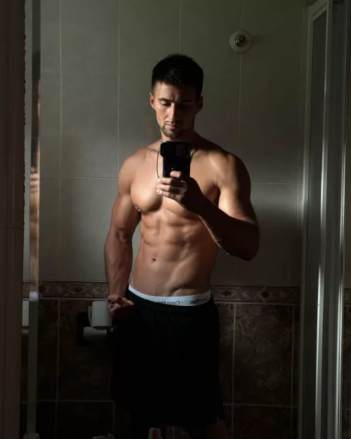 Always take mirror pics