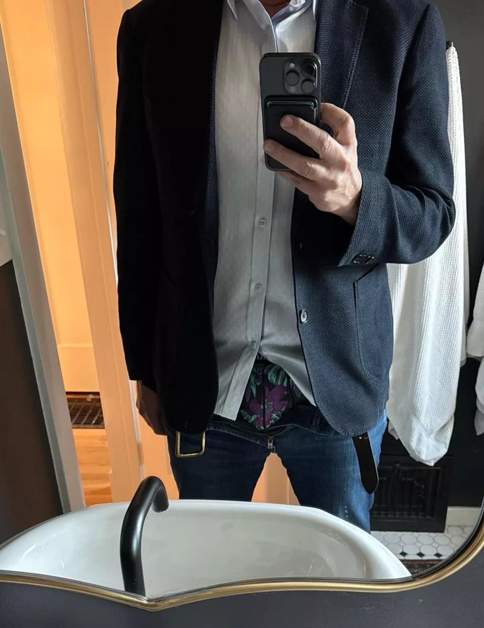 Am I dressed right for a 3sum