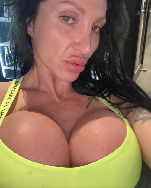 Bet you can’t focus on anything else with these in your face, huh? 