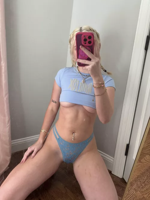 bored and alone tn :)