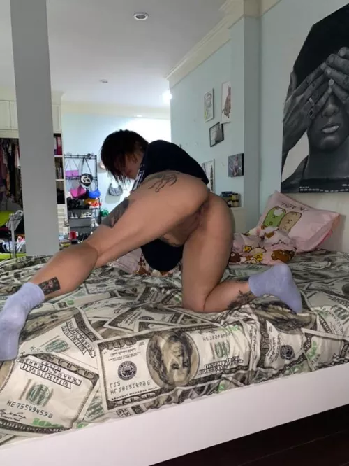 Come get deep inside me