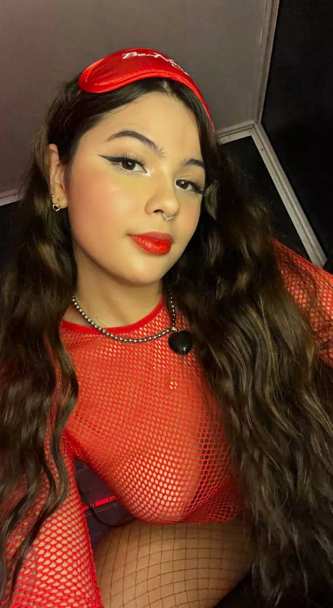 Daddy, i am willing to listen to your rules and be your doll, especially if you are double my age f18