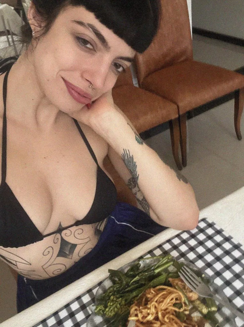 dining solo, , but open to dessert with you.. 23f