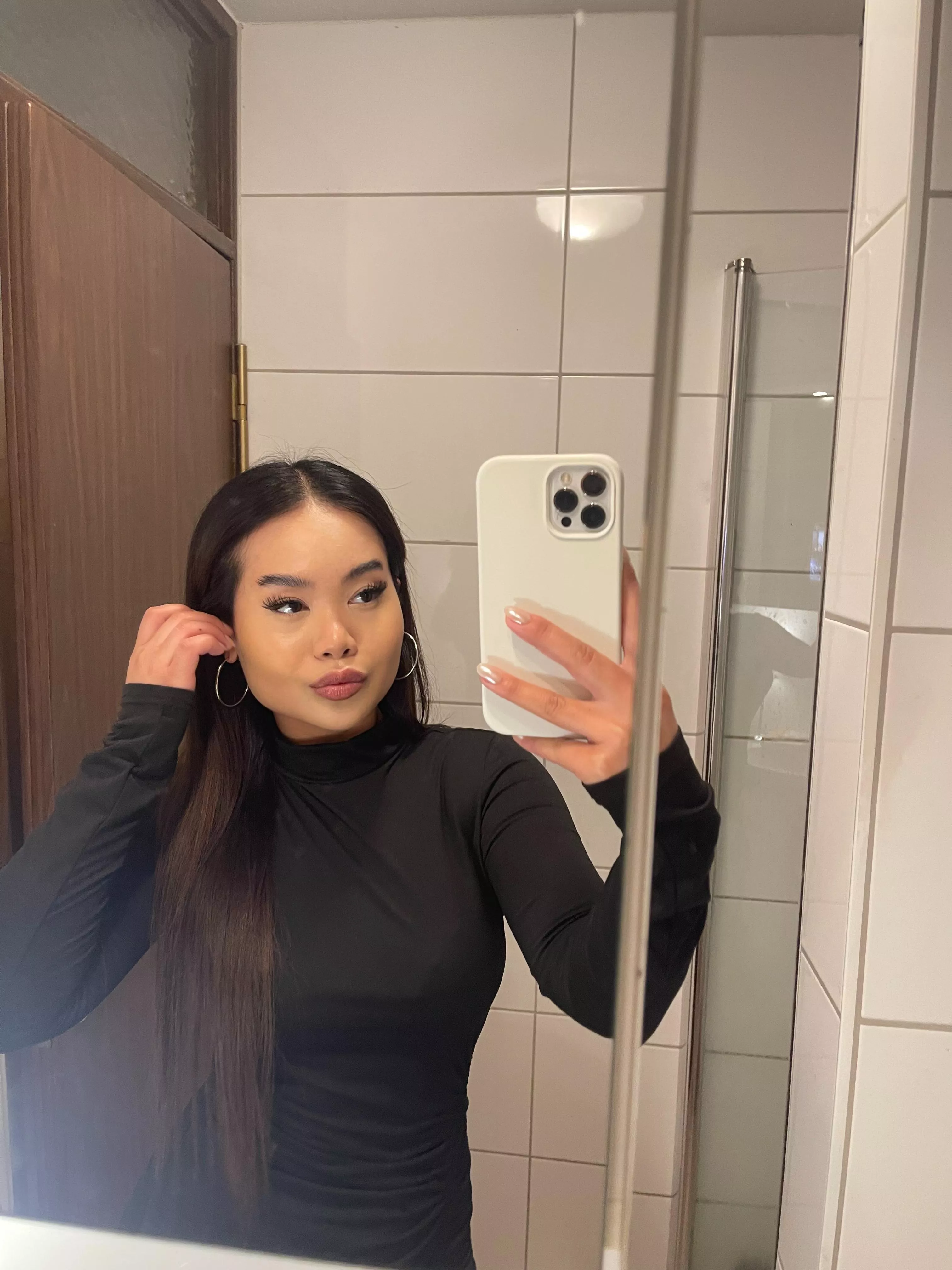 Do I really look as small as everyone says?