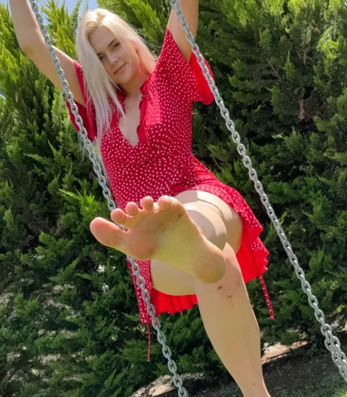 Do you wanna taste my toes