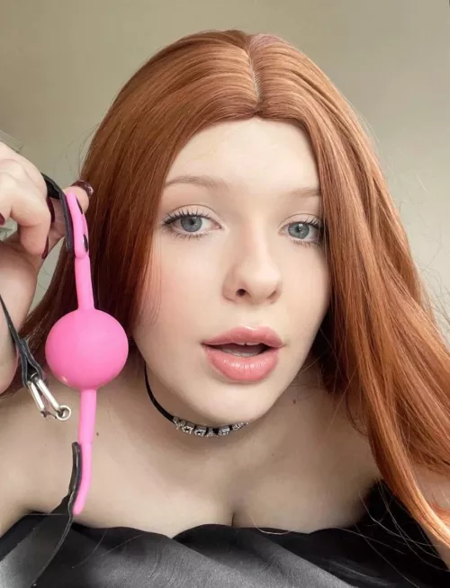 Does it turn you on when my gag makes me drool