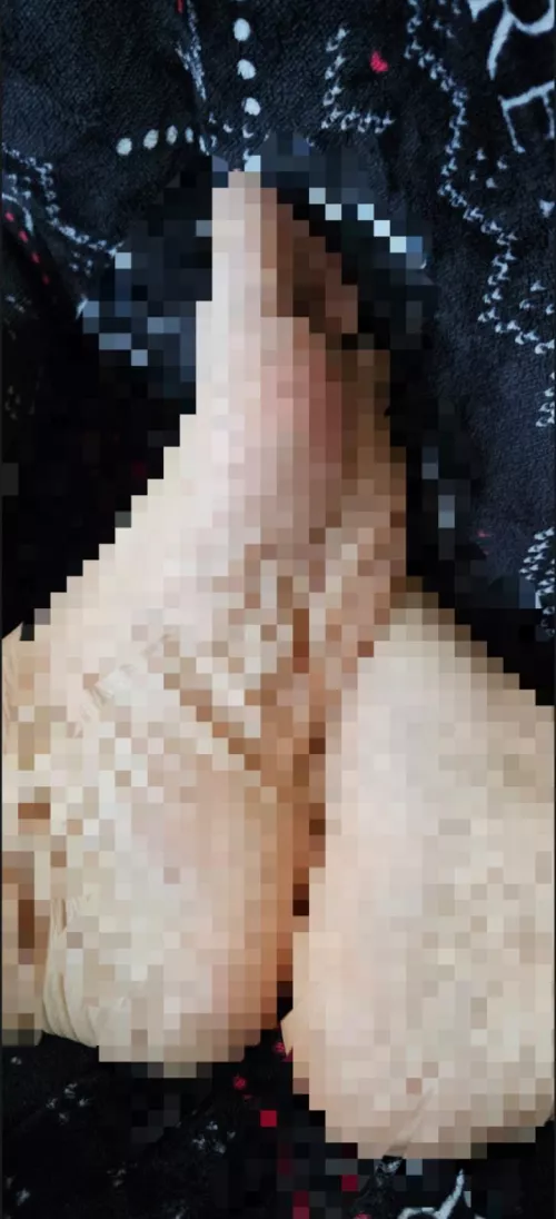 Ever wondered what it’s like to indulge in a world where every pixel tells a story? My feet, captured in the digital realm, are waiting for your admiration. Each pixel represents a moment of devotion and submission.