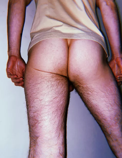 Free ass Friday for everyone 