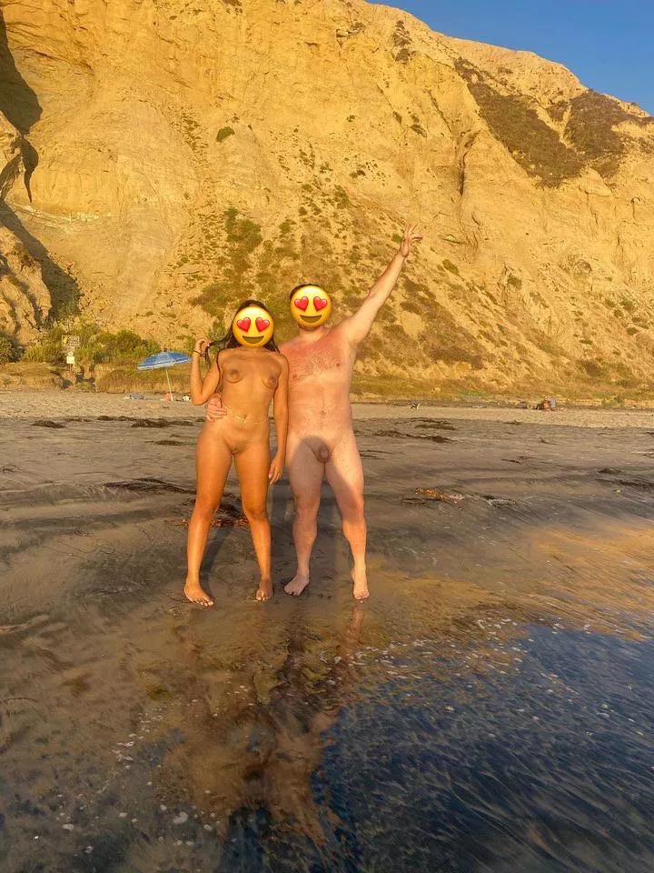 Gonna be hot this week wish we could go!  Young couple and we miss blacks so much! 